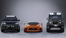 Jaguar C-X75 und Range Rover Sport SVR in spektakulären Verfolgungsfahrten